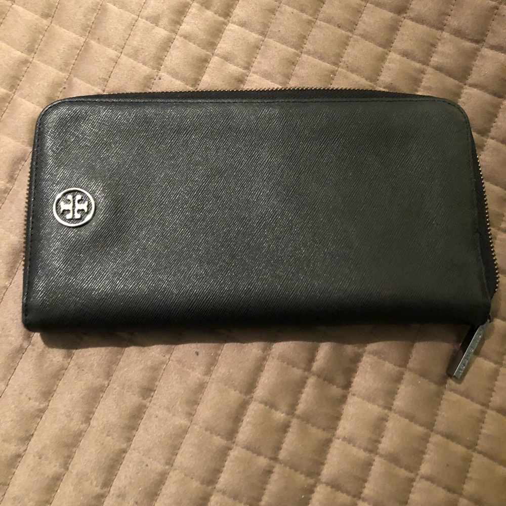 Tory Burch Travel wallet.